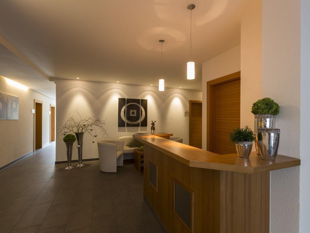 Pension Lavida Fiss Exterior photo